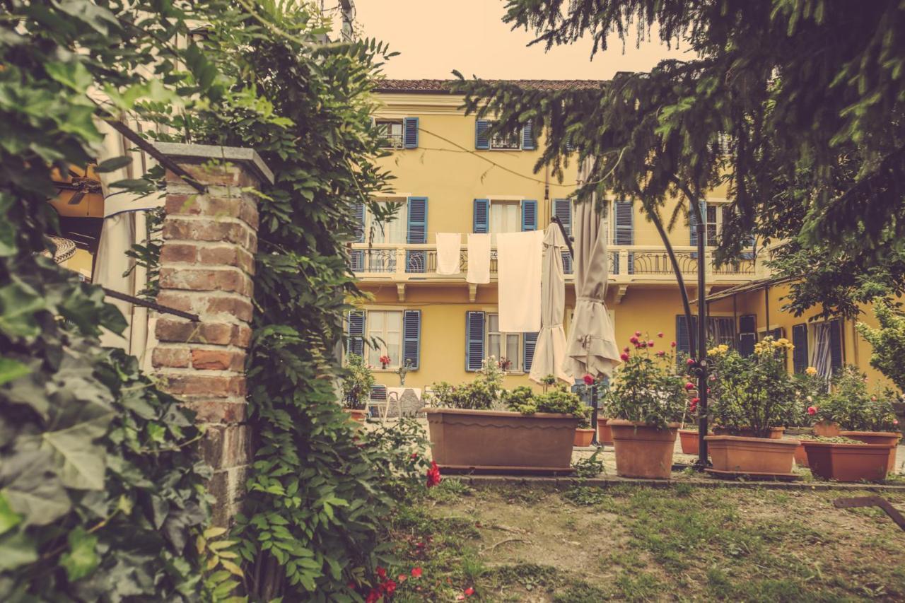 Agriturismo I Suri Asti Exterior foto